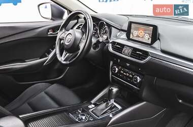 Седан Mazda 6 2015 в Луцке