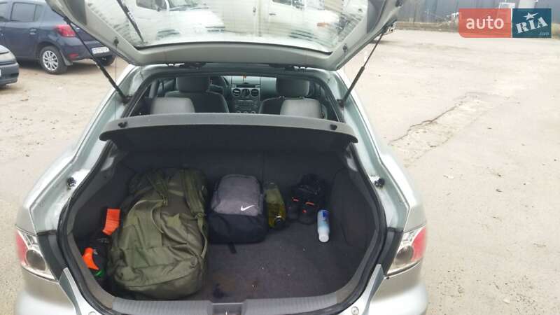 Лифтбек Mazda 6 2003 в Славянске