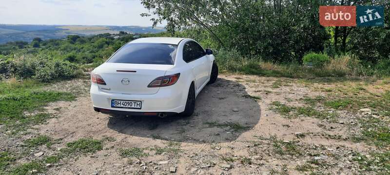 Седан Mazda 6 2008 в Татарбунарах