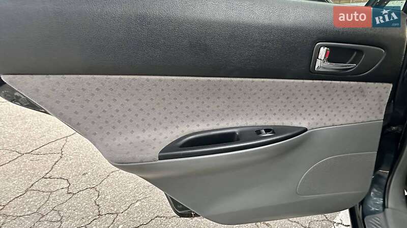 Седан Mazda 6 2005 в Одессе