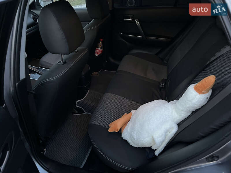 Универсал Mazda 6 2006 в Кременчуге