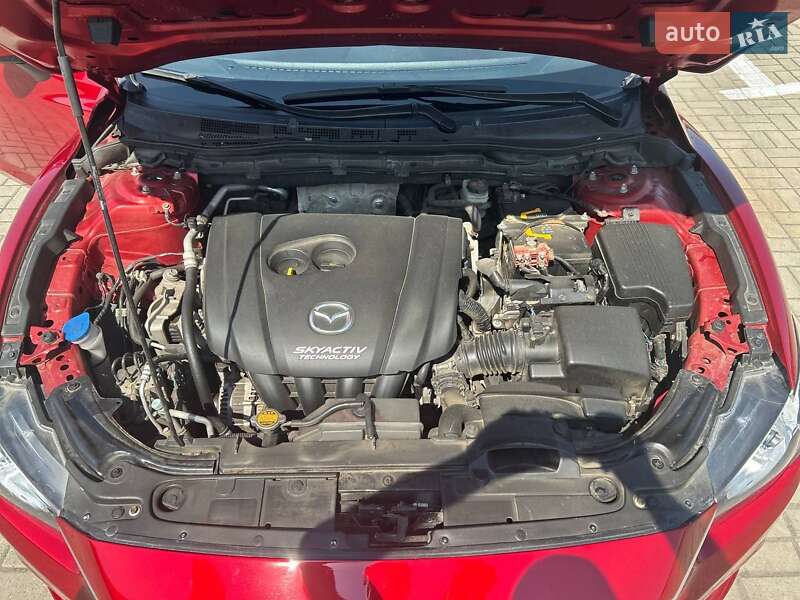 Седан Mazda 6 2014 в Запорожье