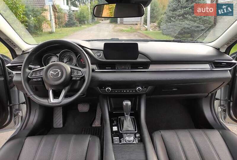 Седан Mazda 6 2019 в Киеве