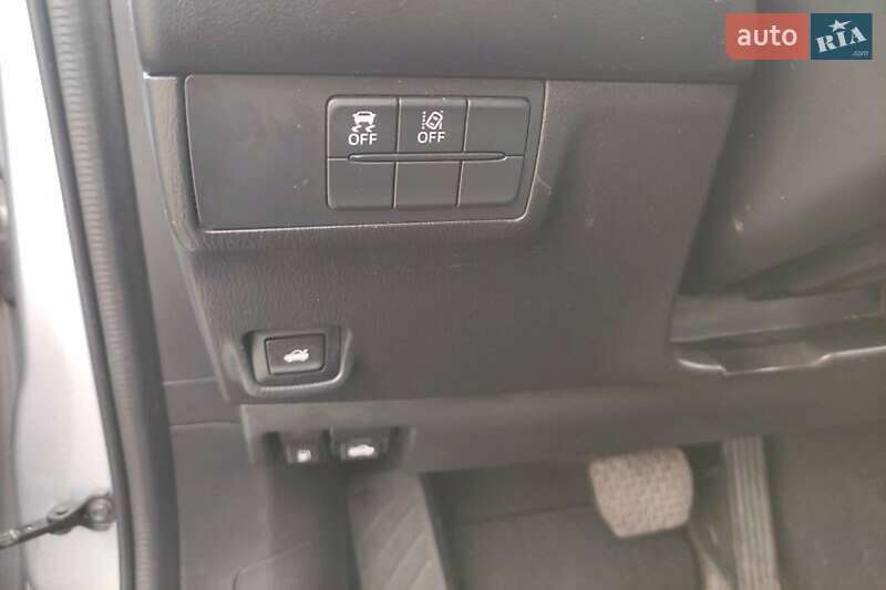 Седан Mazda 6 2019 в Киеве