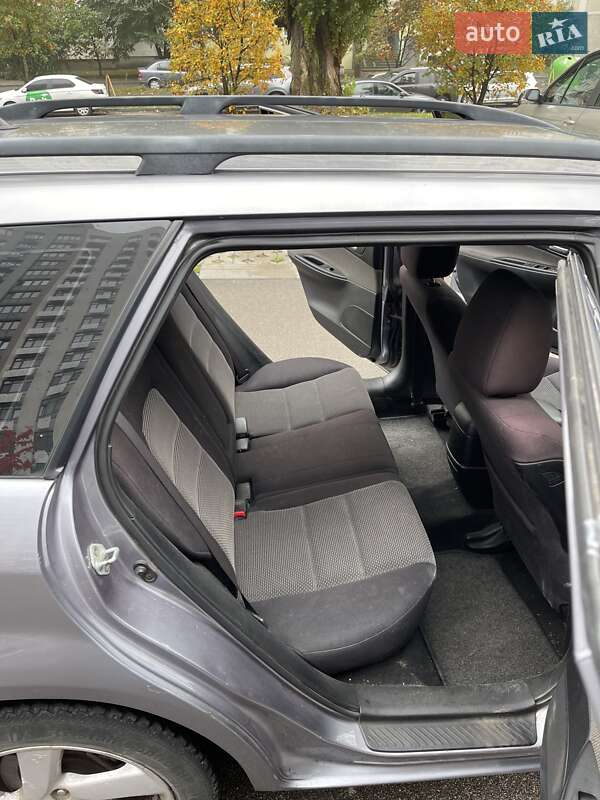 Универсал Mazda 6 2004 в Киеве