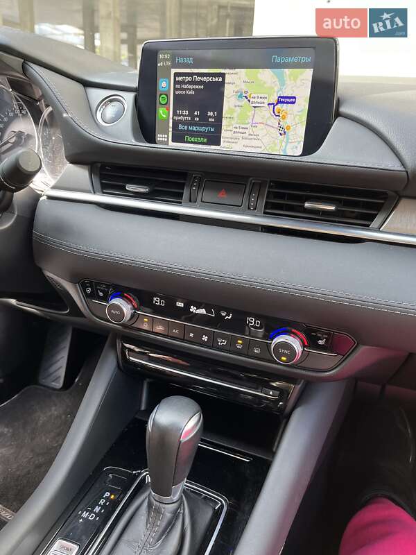Седан Mazda 6 2020 в Киеве