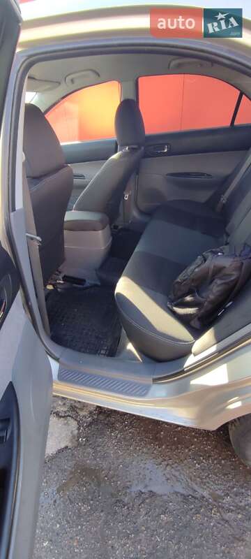 Седан Mazda 6 2003 в Запорожье