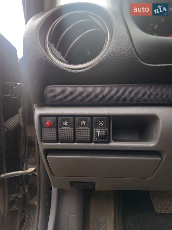 Седан Mazda 6 2003 в Измаиле