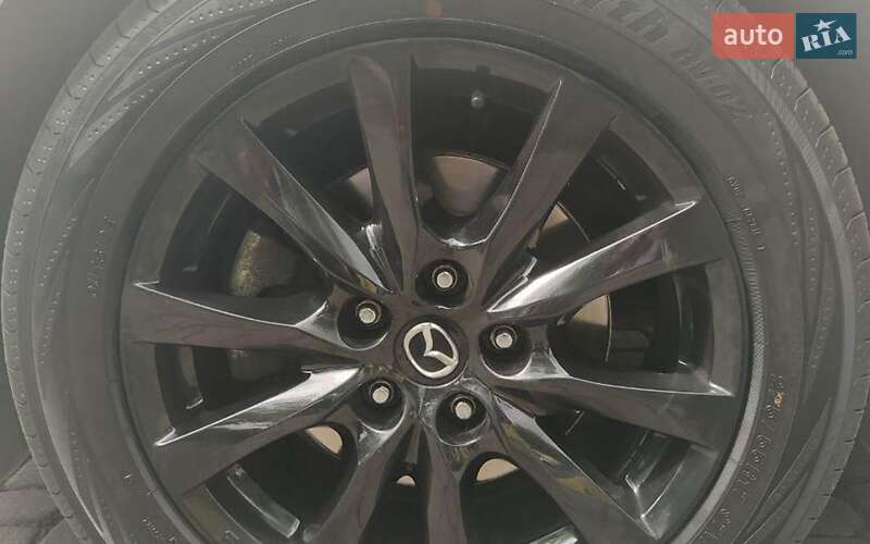 Седан Mazda 6 2013 в Львове
