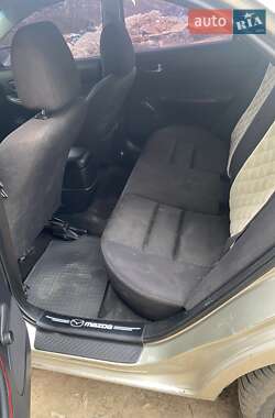 Седан Mazda 6 2004 в Харкові