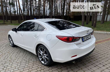 Седан Mazda 6 2014 в Новояворовске