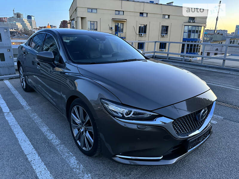 Седан Mazda 6 2018 в Новомосковске