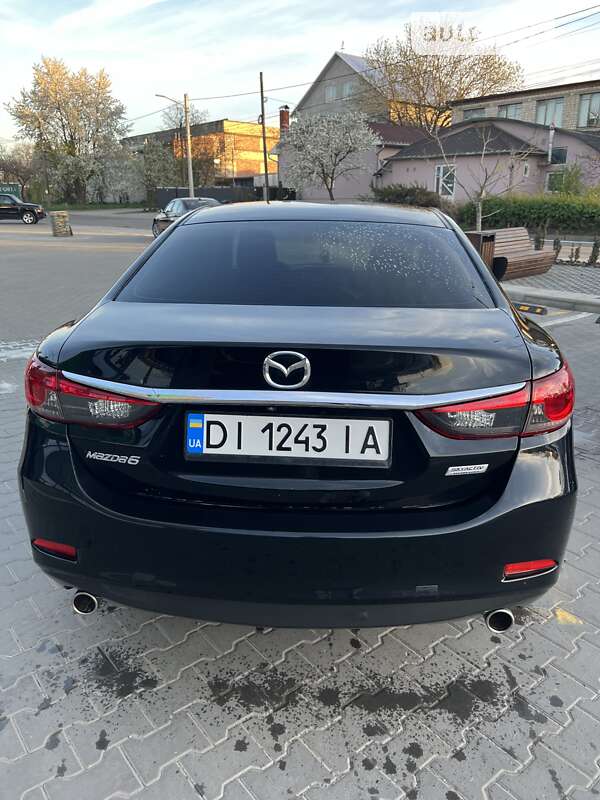 Седан Mazda 6 2013 в Чернівцях