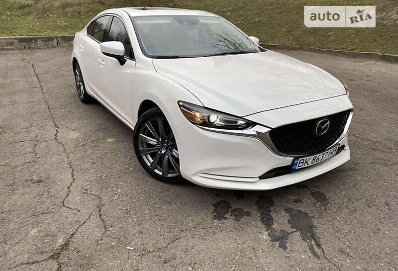 Седан Mazda 6 2018 в Ивано-Франковске