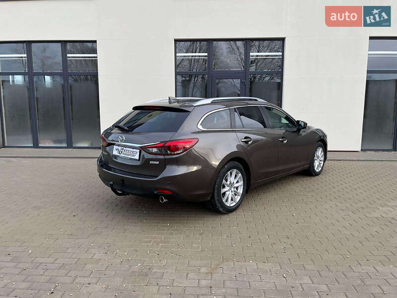 Седан Mazda 6 2016 в Хмельницком