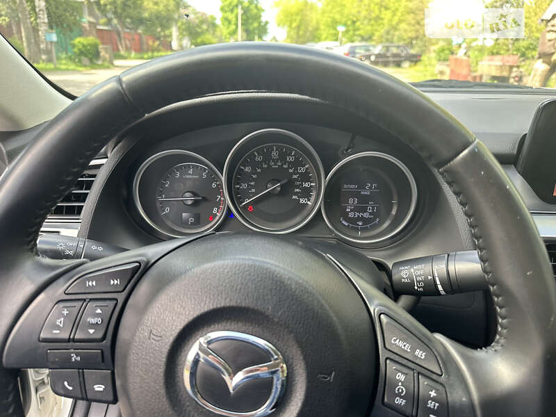 Седан Mazda 6 2016 в Ровно