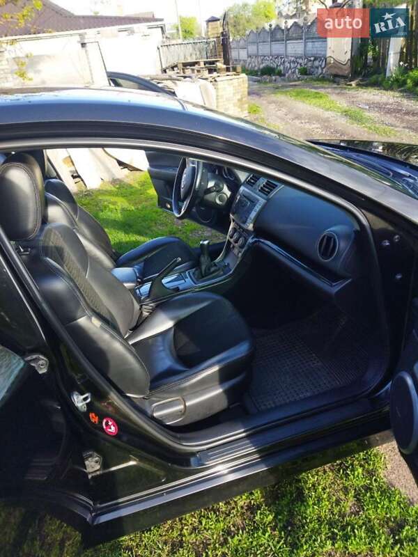 Седан Mazda 6 2009 в Глухове