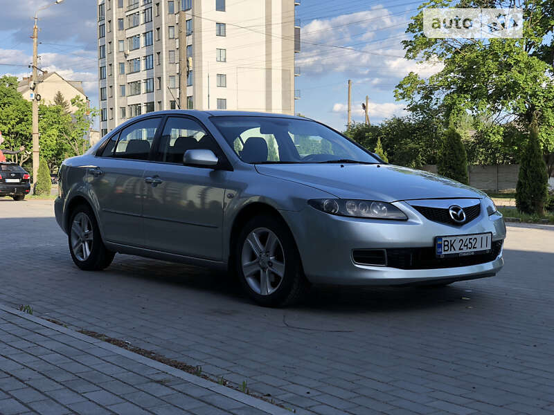 Лифтбек Mazda 6 2005 в Березному
