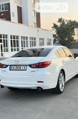 Седан Mazda 6 2014 в Киеве