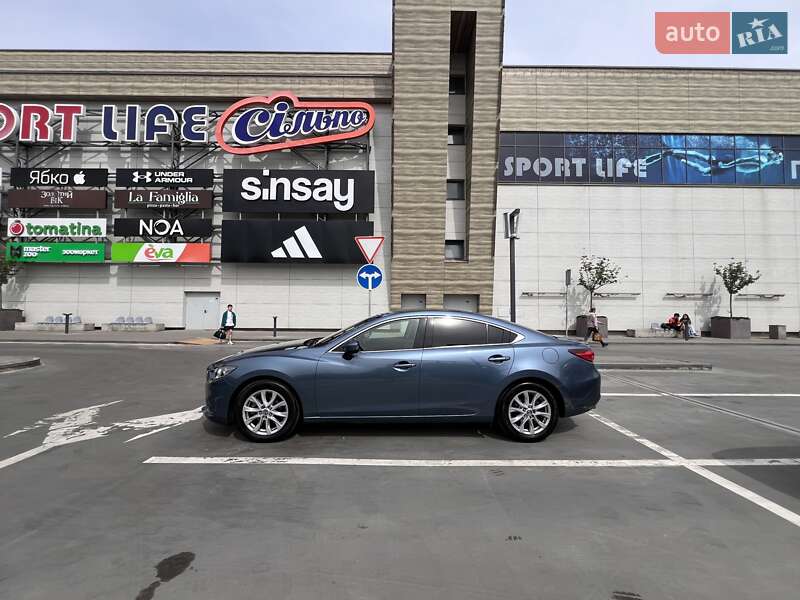 Седан Mazda 6 2015 в Львове