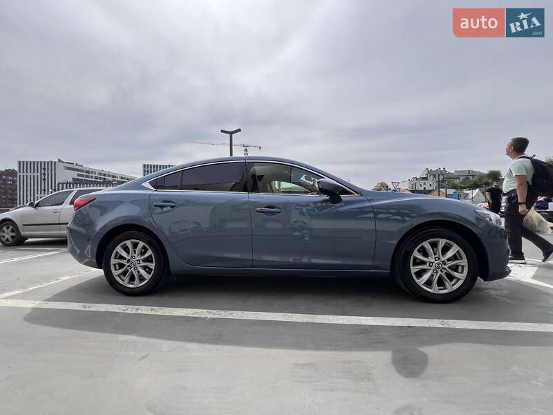 Седан Mazda 6 2015 в Львове