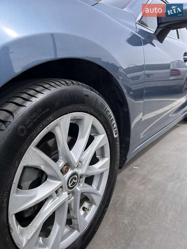 Седан Mazda 6 2015 в Львове