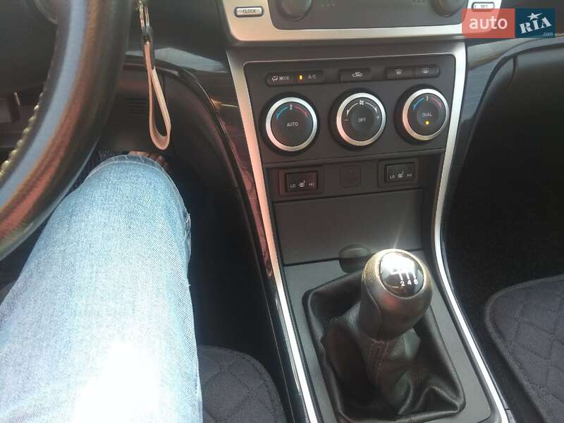 Универсал Mazda 6 2009 в Киеве