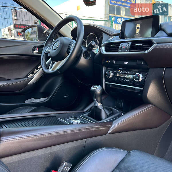 Универсал Mazda 6 2015 в Сумах