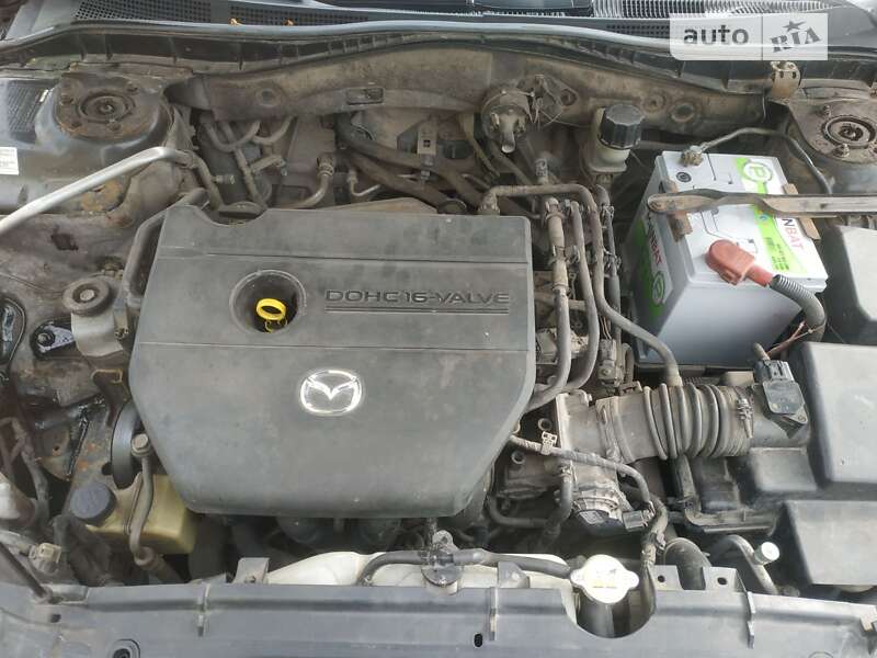 Седан Mazda 6 2005 в Жовкве