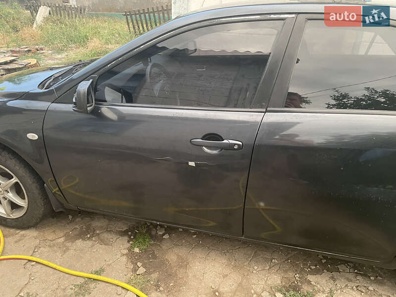 Седан Mazda 6 2005 в Запорожье