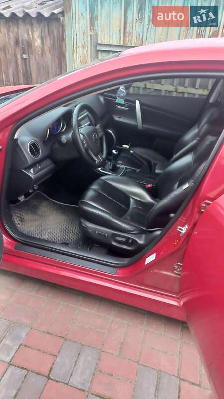 Лифтбек Mazda 6 2008 в Днепре