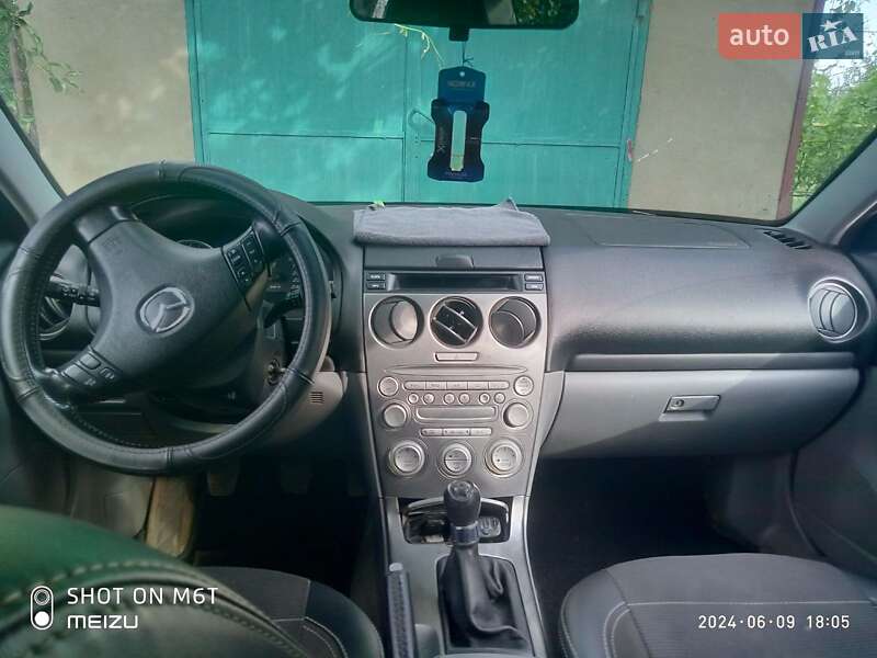 Седан Mazda 6 2004 в Раздельной