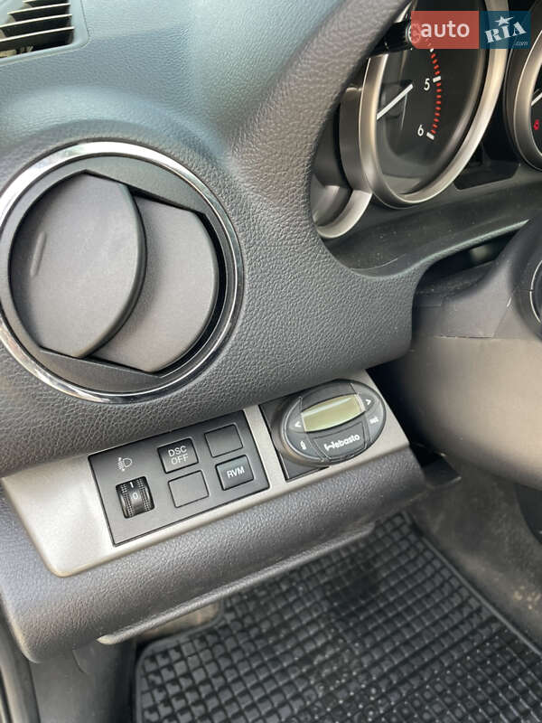 Универсал Mazda 6 2010 в Луцке