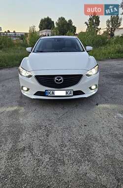 Седан Mazda 6 2014 в 