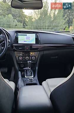 Седан Mazda 6 2014 в 