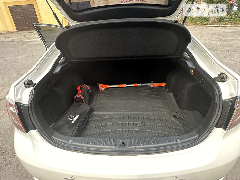 Седан Mazda 6 2008 в Кривому Розі