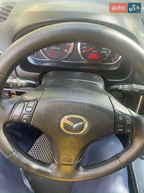 Седан Mazda 6 2005 в Краснограде