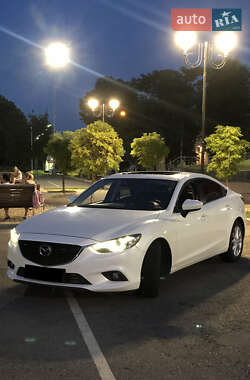 Седан Mazda 6 2014 в 