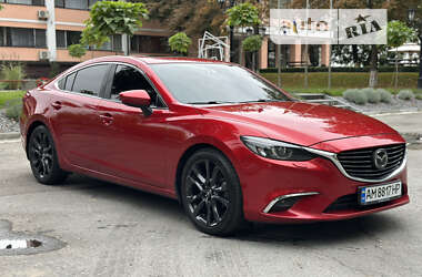 Седан Mazda 6 2015 в Звягеле