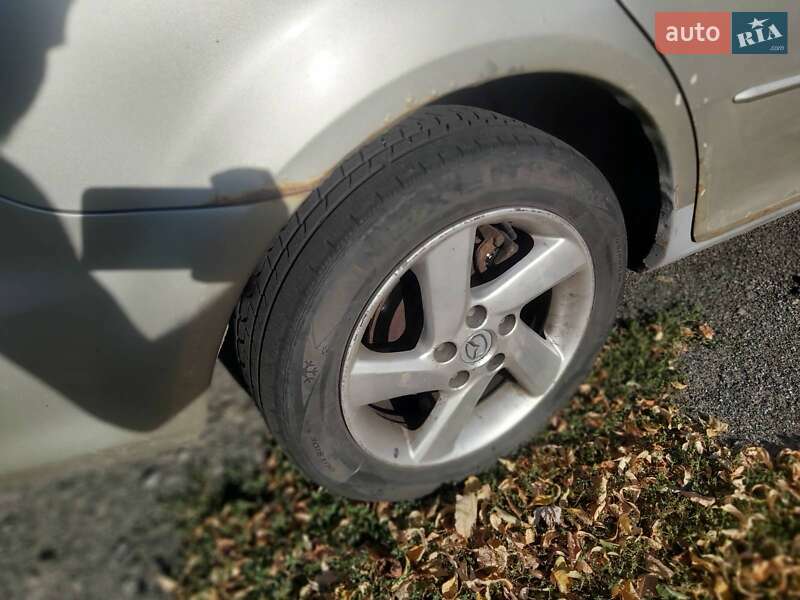 Универсал Mazda 6 2004 в Киеве