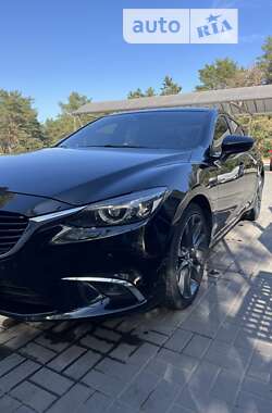 Седан Mazda 6 2015 в Днепре