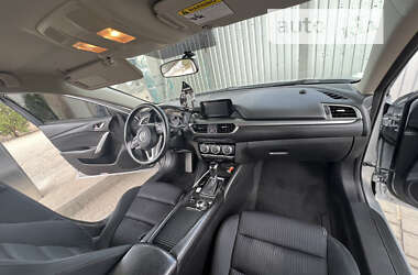 Седан Mazda 6 2016 в 