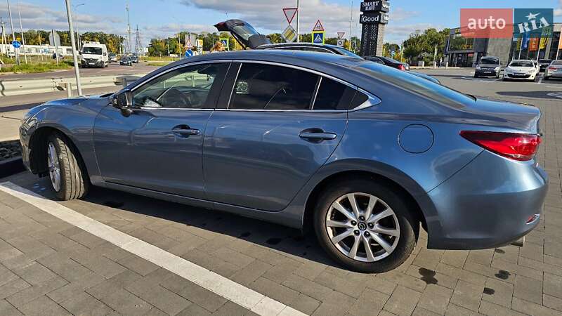 Седан Mazda 6 2014 в Луцьку