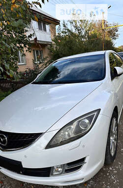 Седан Mazda 6 2008 в Новоселице