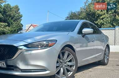 Седан Mazda 6 2018 в 