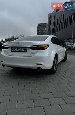 Седан Mazda 6 2018 в Ровно