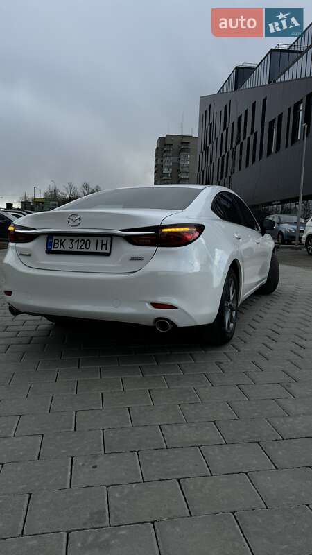 Седан Mazda 6 2018 в Ровно