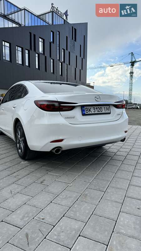 Седан Mazda 6 2018 в Ровно