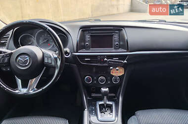 Седан Mazda 6 2013 в Дрогобыче