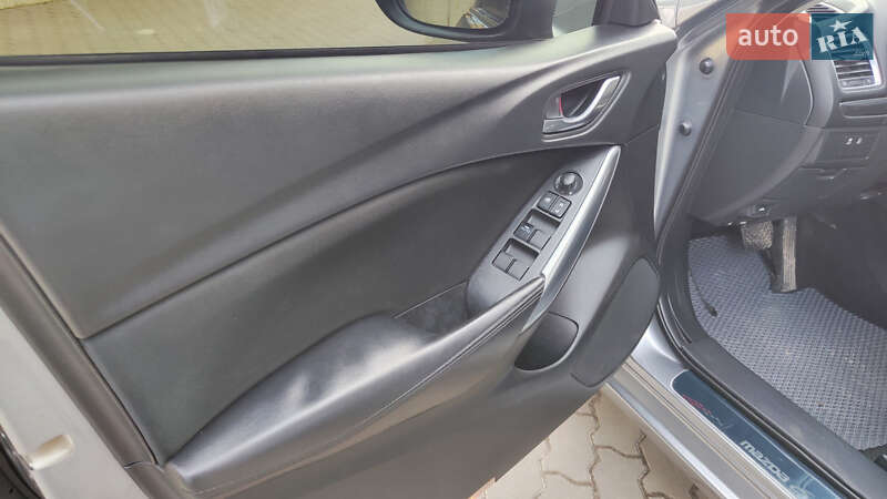 Седан Mazda 6 2013 в Дрогобичі